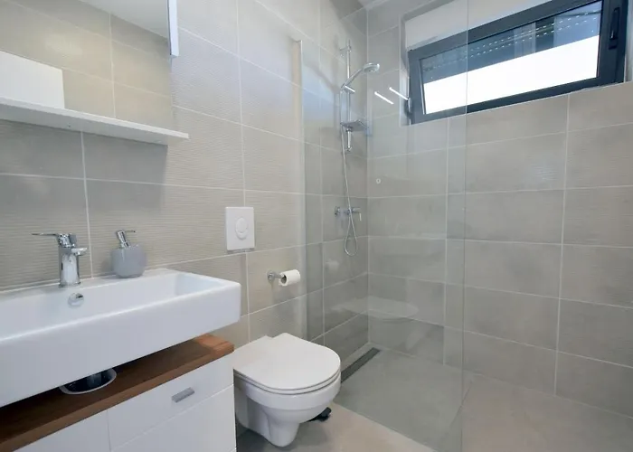 Feriehus Nya Malinska